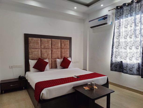 Imagen de la habitación del Hotel Royal Regency, Zirakpur. Foto 9