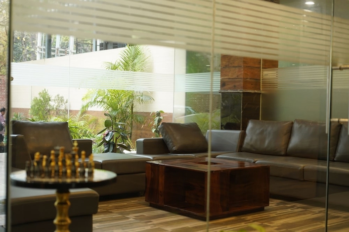 Imagen de los interiores del Hotel Royal Residence Near 32nd Milestone. Foto 16