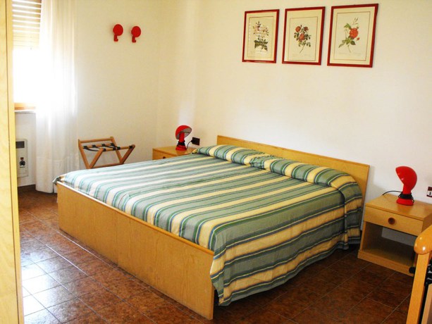 Imagen de la habitación del Hotel Royal Residence, Siracusa. Foto 5