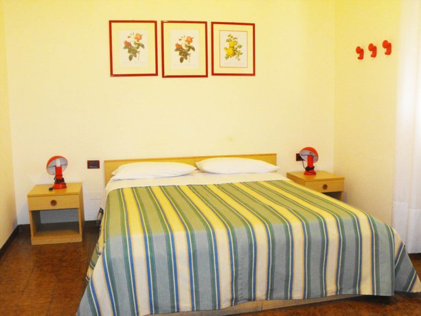 Imagen de la habitación del Hotel Royal Residence, Siracusa. Foto 6