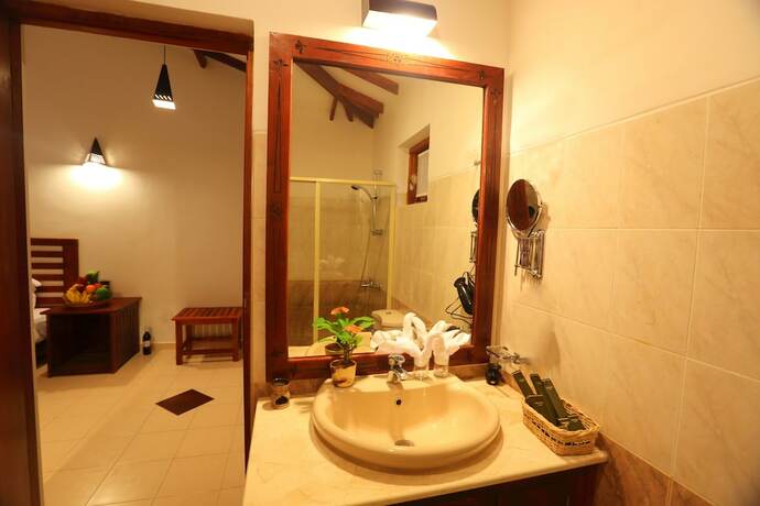Imagen de la habitación del Hotel Royal Retreat Sigiriya. Foto 28