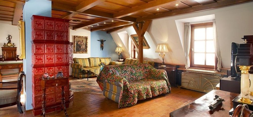 Imagen de los interiores del Hotel Royal Ricc. Foto 12