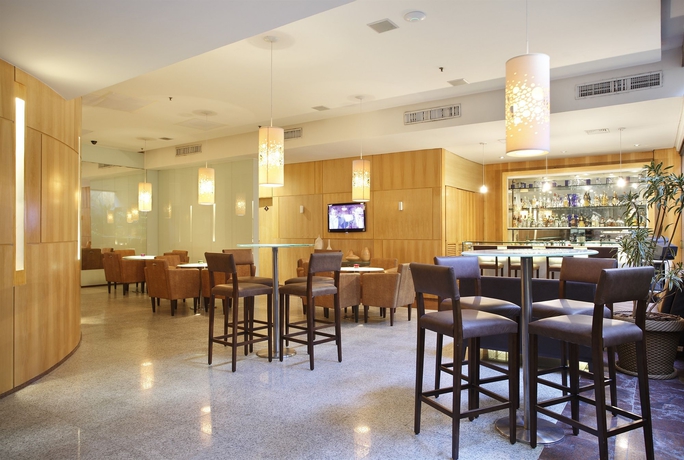 Imagen del bar/restaurante del Hotel Royal Rio Palace. Foto 5