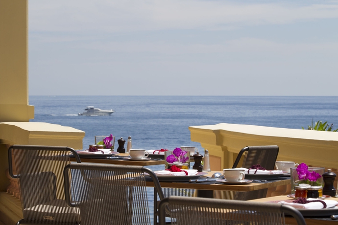 Imagen del bar/restaurante del Hotel Royal Riviera. Foto 3