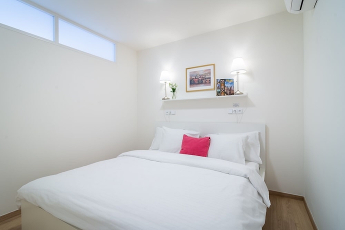 Imagen de la habitación del Hotel Royal Road Residence. Foto 7