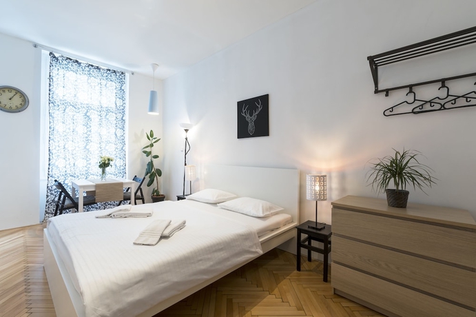 Imagen de la habitación del Hotel Royal Road Residence. Foto 9