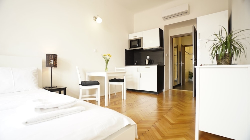 Imagen de la habitación del Hotel Royal Road Residence. Foto 10