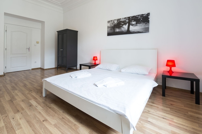 Imagen de la habitación del Hotel Royal Road Residence. Foto 13