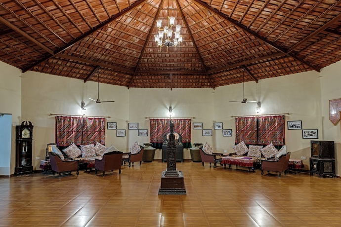 Imagen de los interiores del Hotel Royal Safari Lakeside Resort- Little Rann of Kutch. Foto 15