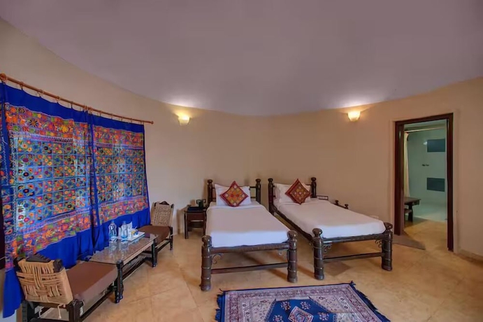Imagen de la habitación del Hotel Royal Safari Lakeside Resort- Little Rann of Kutch. Foto 11