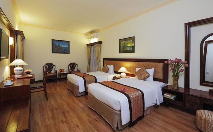 Imagen de la habitación del Hotel Royal Saigon. Foto 1