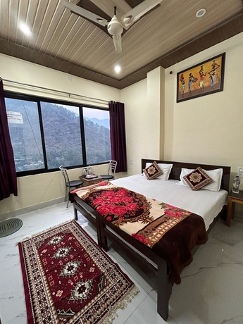 Imagen de la habitación del Hotel Royal Sainik. Foto 7