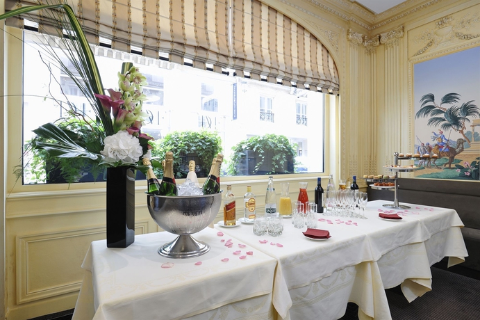 Imagen de los interiores del Hotel Royal Saint Honoré Paris Louvre. Foto 15