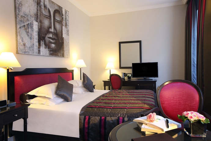 Imagen de la habitación del Hotel Royal Saint Honoré Paris Louvre. Foto 9