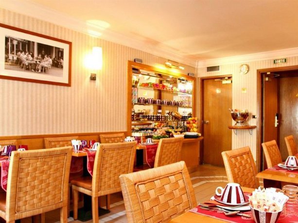 Imagen general del Hotel Royal Saint Michel. Foto 3