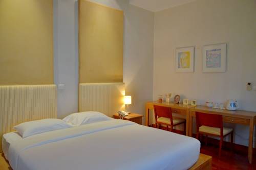 Imagen de la habitación del Hotel Royal Sammuk Villa. Foto 4
