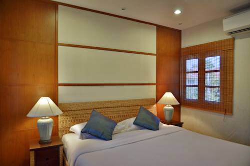 Imagen de la habitación del Hotel Royal Sammuk Villa. Foto 8