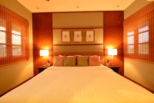 Imagen de la habitación del Hotel Royal Sammuk Villa. Foto 13