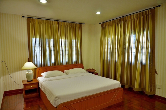 Imagen de la habitación del Hotel Royal Sammuk Villas. Foto 6