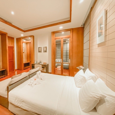 Imagen de la habitación del Hotel Royal Sammuk Villas. Foto 11