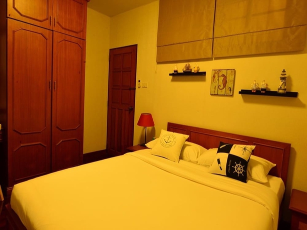 Imagen de la habitación del Hotel Royal Sammuk Villas. Foto 13