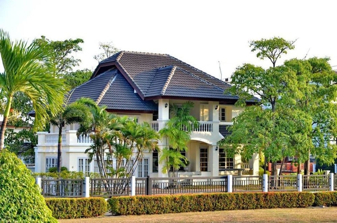 Imagen de la habitación del Hotel Royal Sammuk Villas. Foto 14