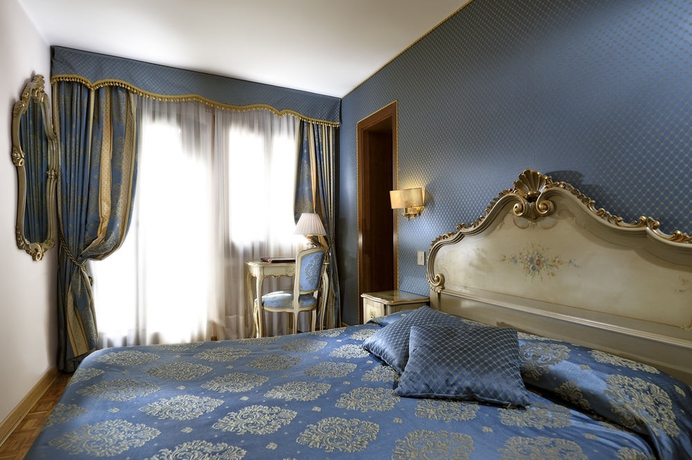 Imagen de la habitación del Hotel Royal San Marco. Foto 3