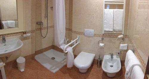 Imagen de la habitación del Hotel Royal San Marco. Foto 13