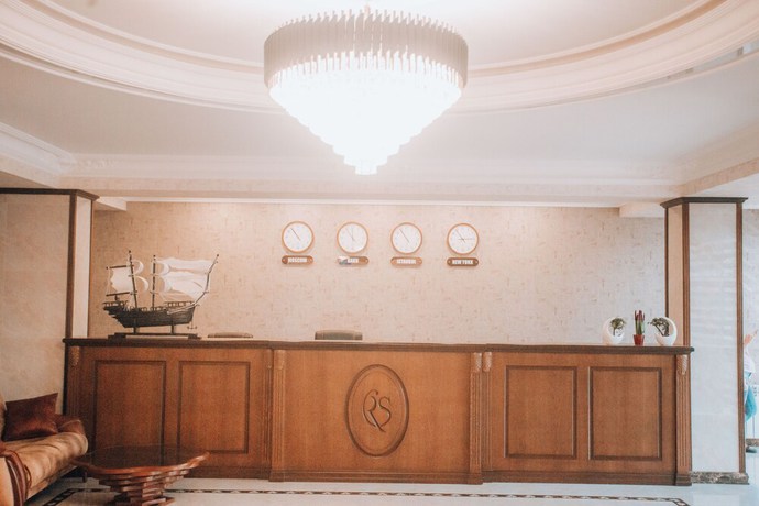 Imagen de los interiores del Hotel Royal Sapphire. Foto 17