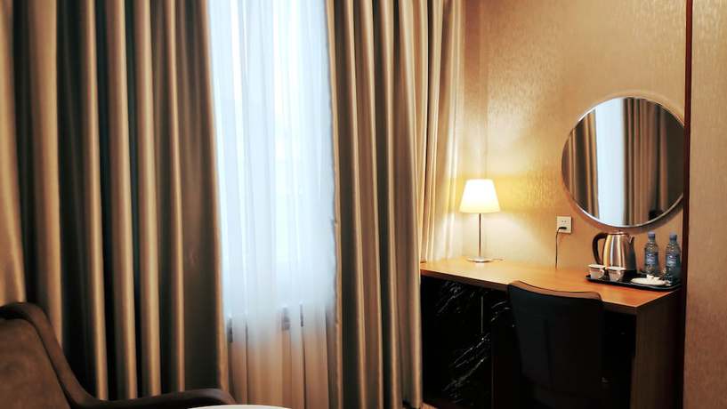 Imagen de la habitación del Hotel Royal Sapphire. Foto 10