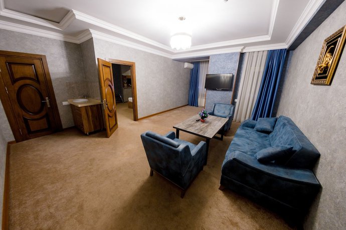 Imagen de la habitación del Hotel Royal Sapphire. Foto 12