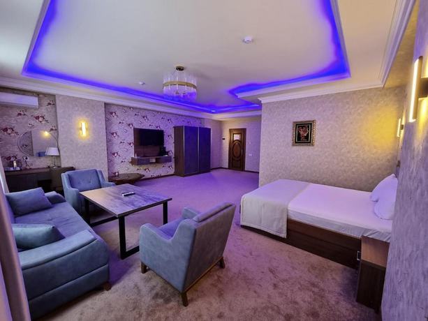 Imagen de la habitación del Hotel Royal Sapphire. Foto 13