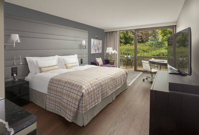 Imagen de la habitación del Hotel Royal Savoy Lausanne. Foto 4