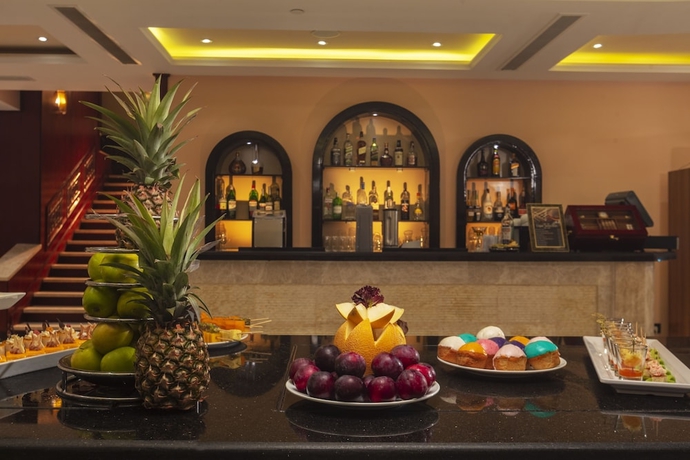 Imagen del bar/restaurante del Hotel Royal Savoy Sharm El Sheikh. Foto 6