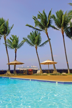 Imagen de la piscina del Hotel Royal Sea Cliff Kona by Outrigger. Foto 13