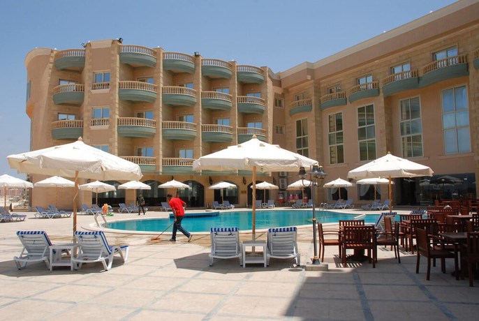 Imagen de la piscina del Hotel Royal Sea View, El-Agamy. Foto 13