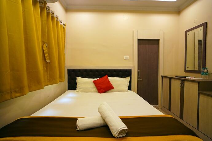 Imagen de la habitación del Hotel Royal Sea View, Kanthi. Foto 11