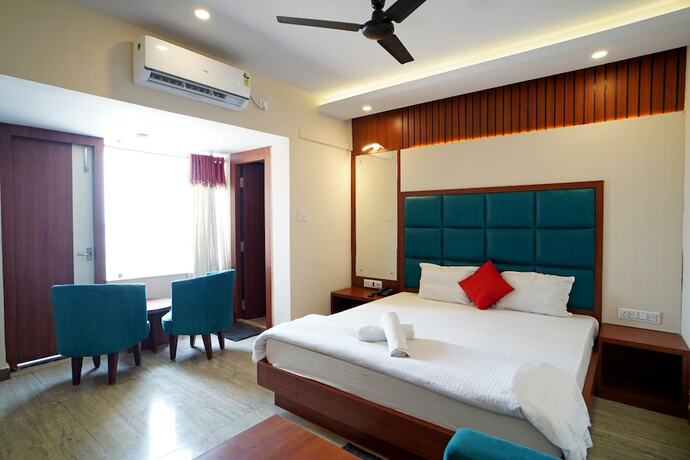 Imagen de la habitación del Hotel Royal Sea View, Kanthi. Foto 20