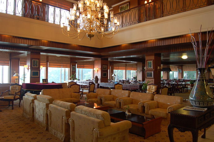 Imagen de la habitación del Hotel Royal Senyiur Pasuruan. Foto 8