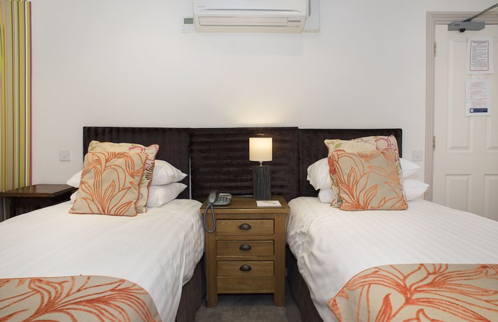 Imagen de la habitación del Hotel Royal Seven Stars. Foto 11