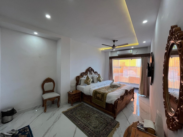 Imagen de la habitación del Hotel Royal Shantii Inn. Foto 13
