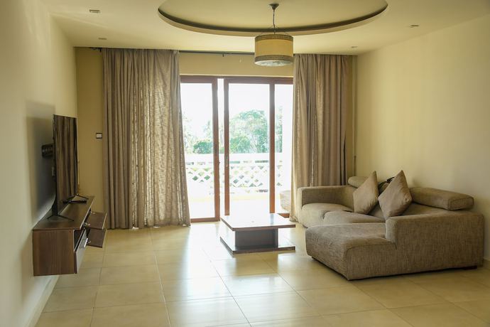Imagen de la habitación del Hotel Royal Shaza Suites. Foto 4