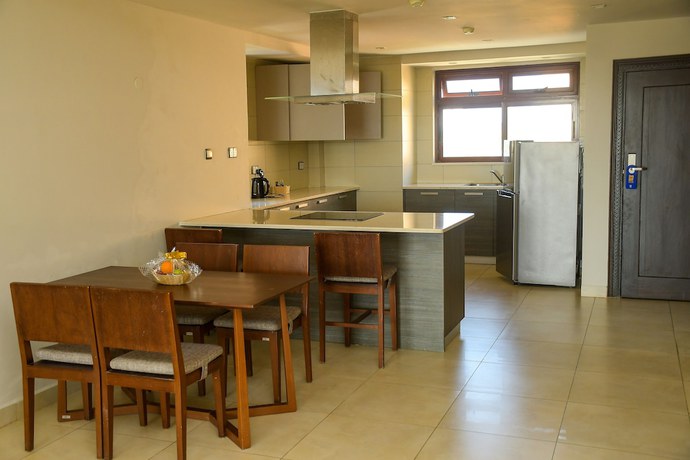 Imagen de la habitación del Hotel Royal Shaza Suites. Foto 6