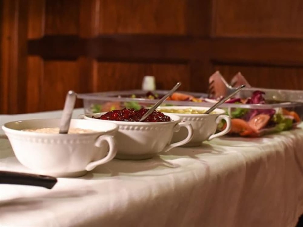 Imagen del bar/restaurante del Hotel Royal Sheerness. Foto 4