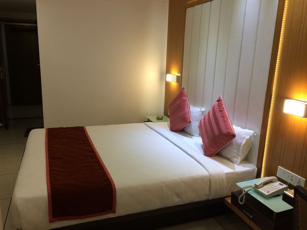 Imagen de la habitación del Hotel Royal Shelter, Pardi. Foto 8