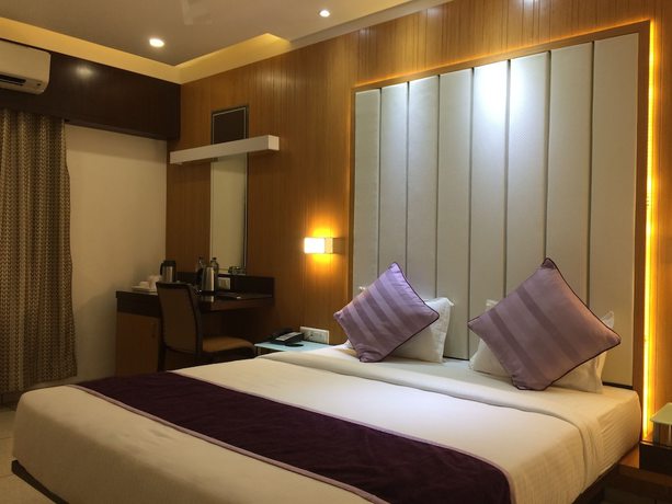 Imagen de la habitación del Hotel Royal Shelter, Pardi. Foto 11