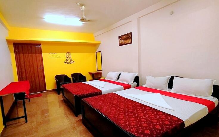 Imagen de la habitación del Hotel Royal Shree Amirthayoga. Foto 7