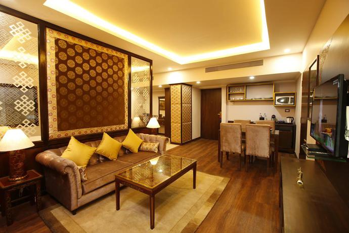 Imagen de la habitación del Hotel Royal Singi. Foto 12