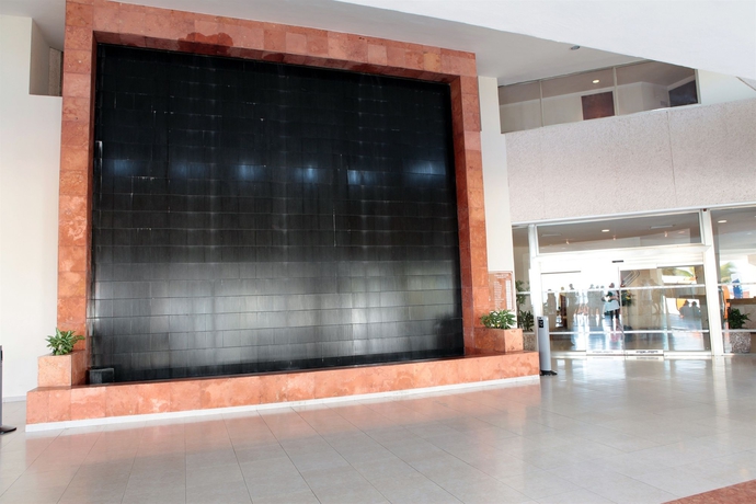 Imagen de los interiores del Hotel Royal Solaris Cancun - All Inclusive. Foto 8
