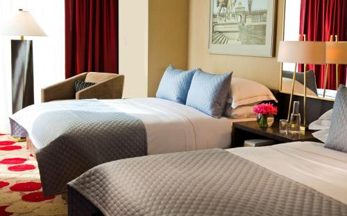 Imagen de la habitación del Hotel Royal Sonesta Chicago River North. Foto 12